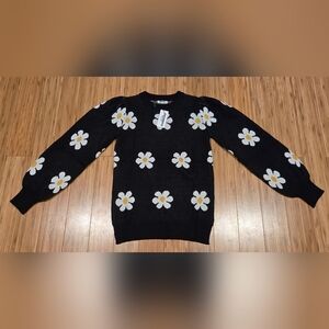 NWT Zeagoo Black Daisy Sweater